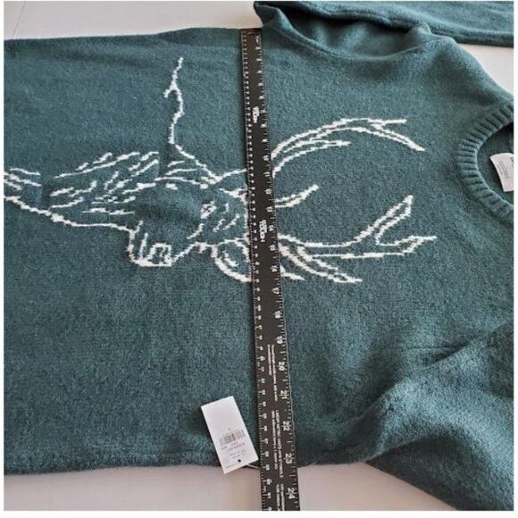 NWT Old Navy Reindeer Crewneck Sweater Dark Green Sz L Holiday Winter Cozy Cabin - Picture 5 of 8
